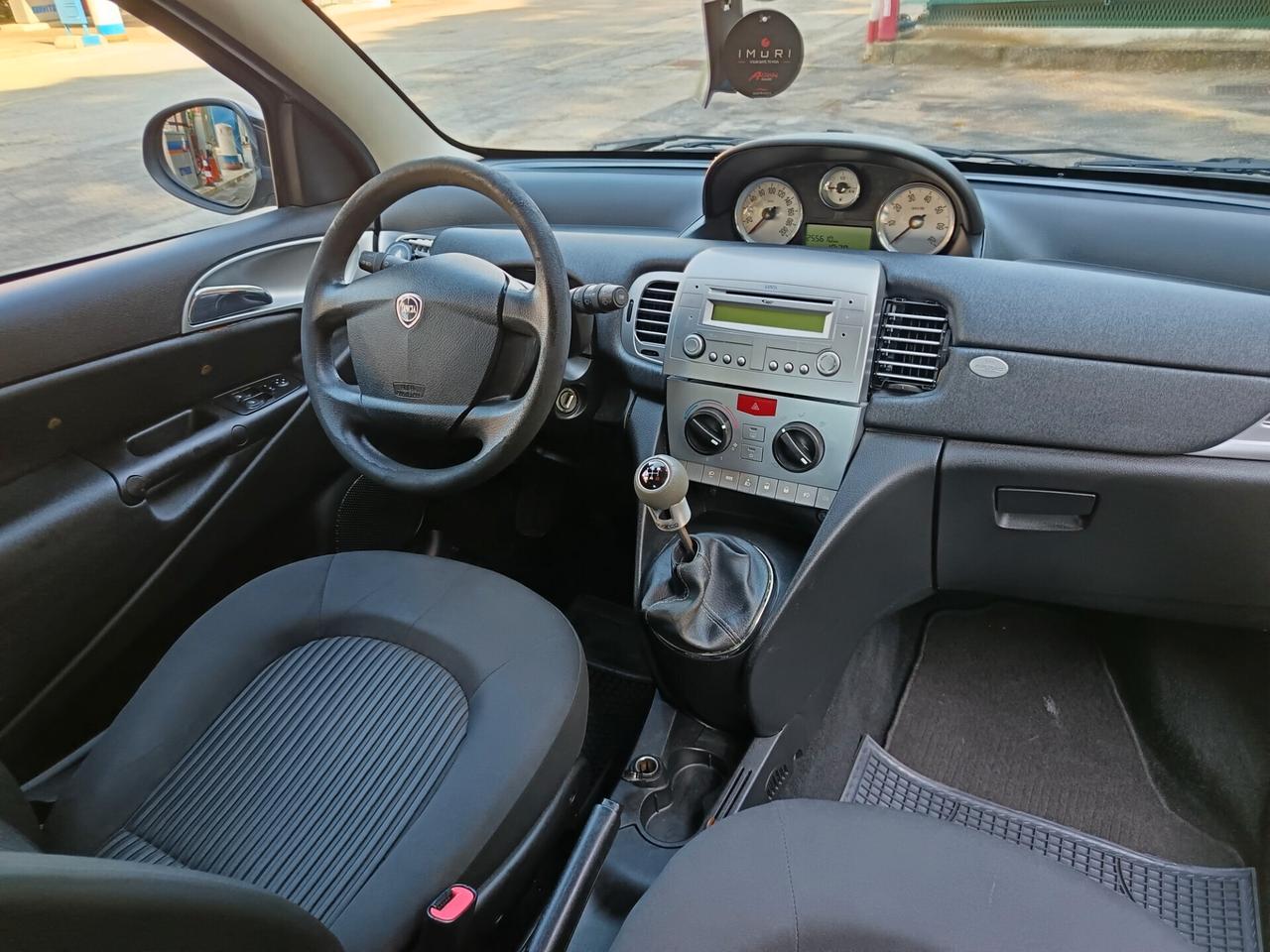 Lancia Ypsilon 1.3 MJT 75 CV Diva 2010 euro 5