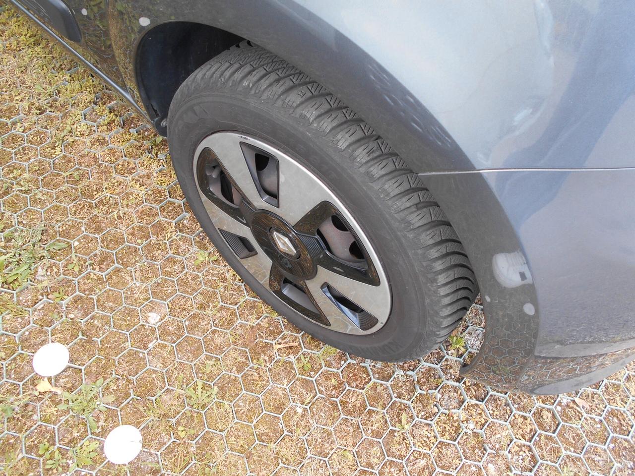 Renault Twingo 1.0 SCE