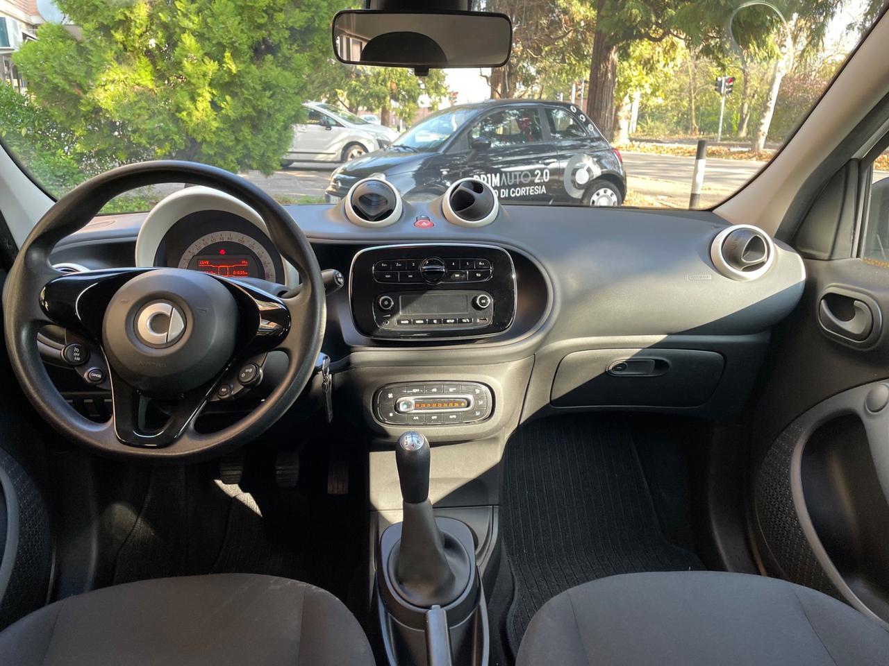 Smart ForFour 70 1.0 Youngster