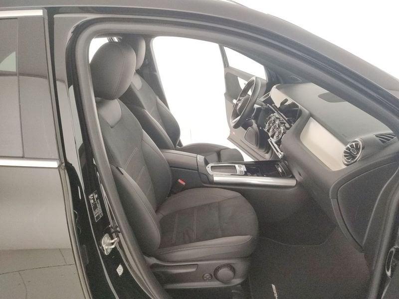 Mercedes-Benz GLA GLA 180 d AMG Line Adv Plus