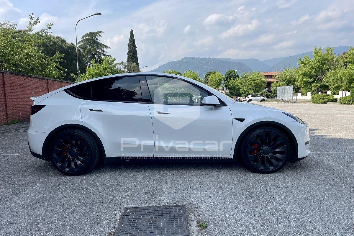 TESLA Model Y Performance AWD