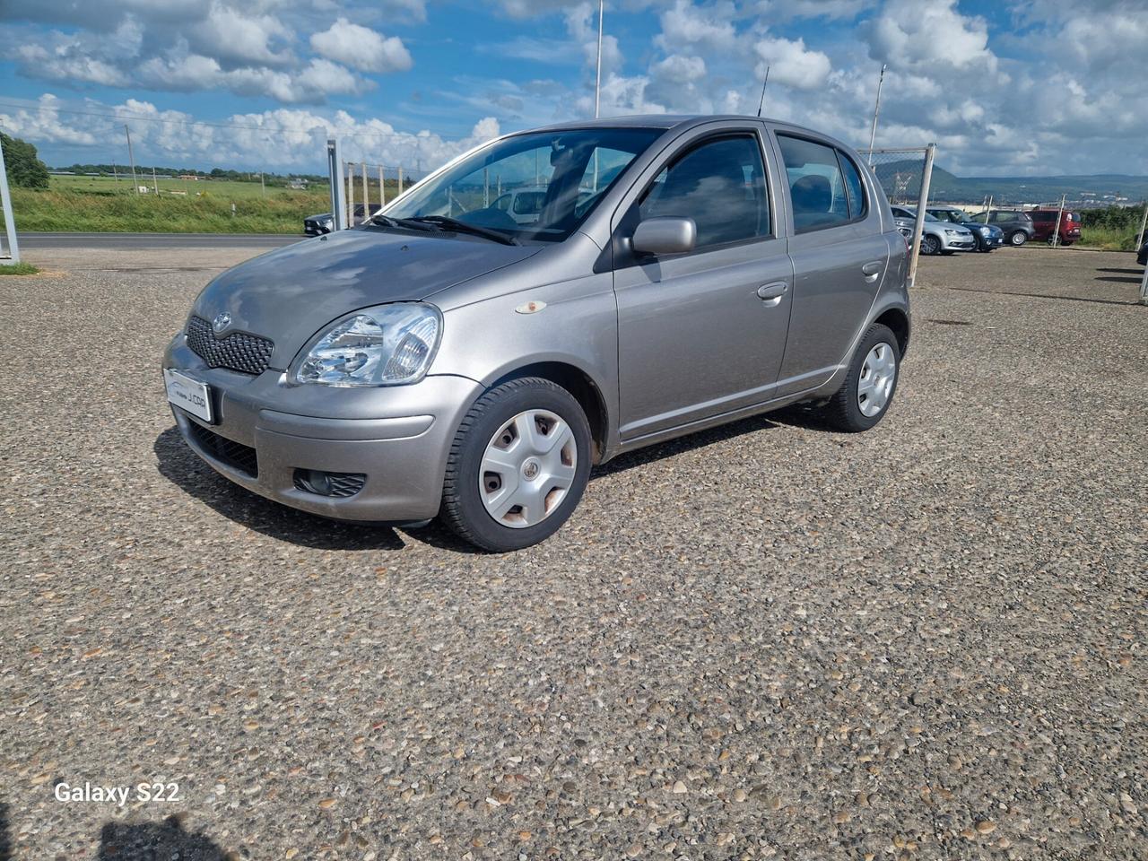 Toyota Yaris Toyota yaris per neopatentati