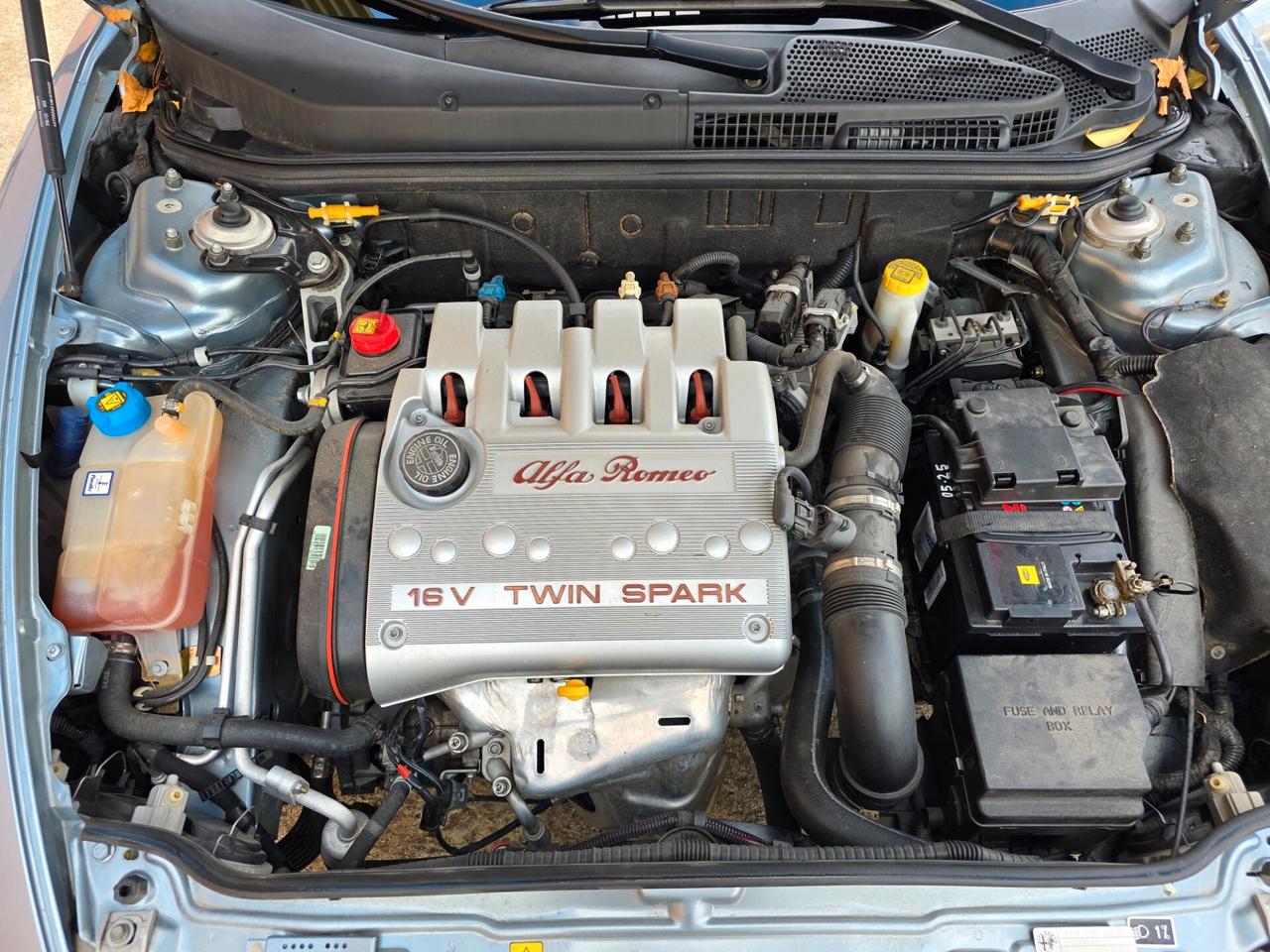 Alfa Romeo 147 1.6i 16V T.S. (105 CV) cat 5p. Dist.