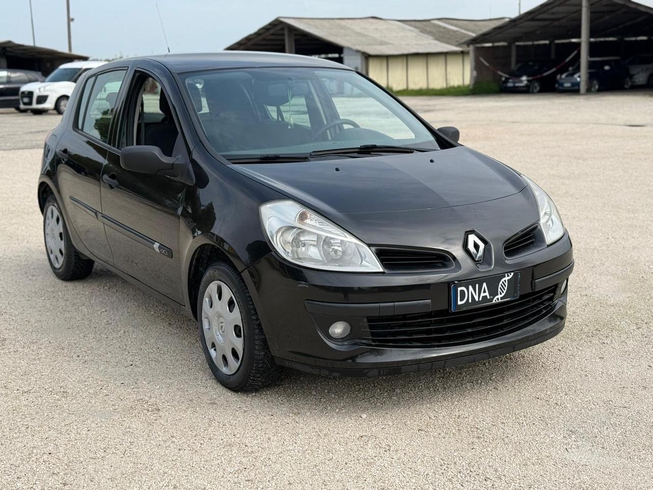 Renault Clio Diesel 1.5 DCi Unipropritario Neopatentati
