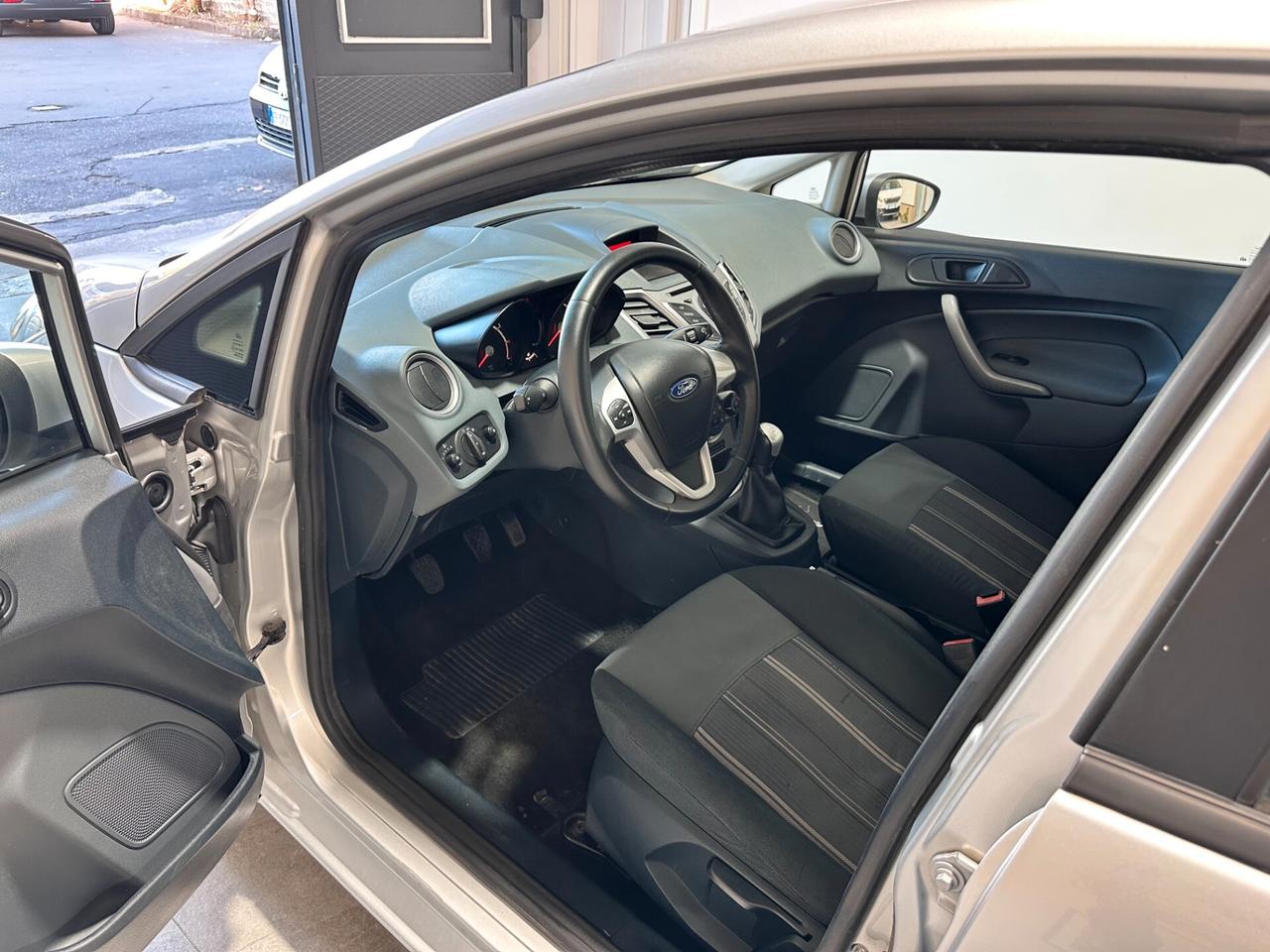 Ford Fiesta 1.2 82 CV 5 porte Titanium