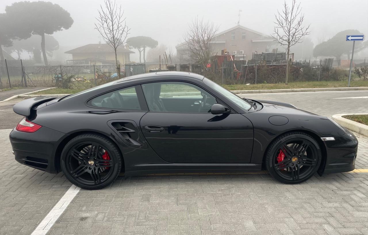 Porsche 911 997. Turbo