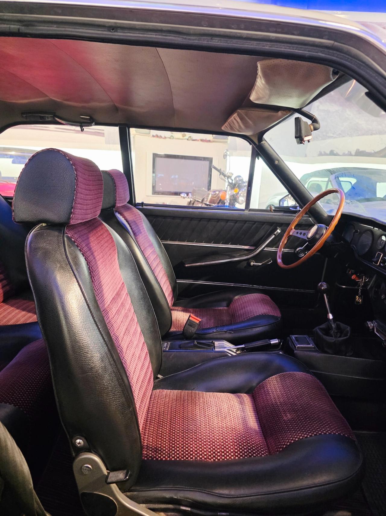 Fiat 124 Coupe coupe' 1.6 cc Targhe originali