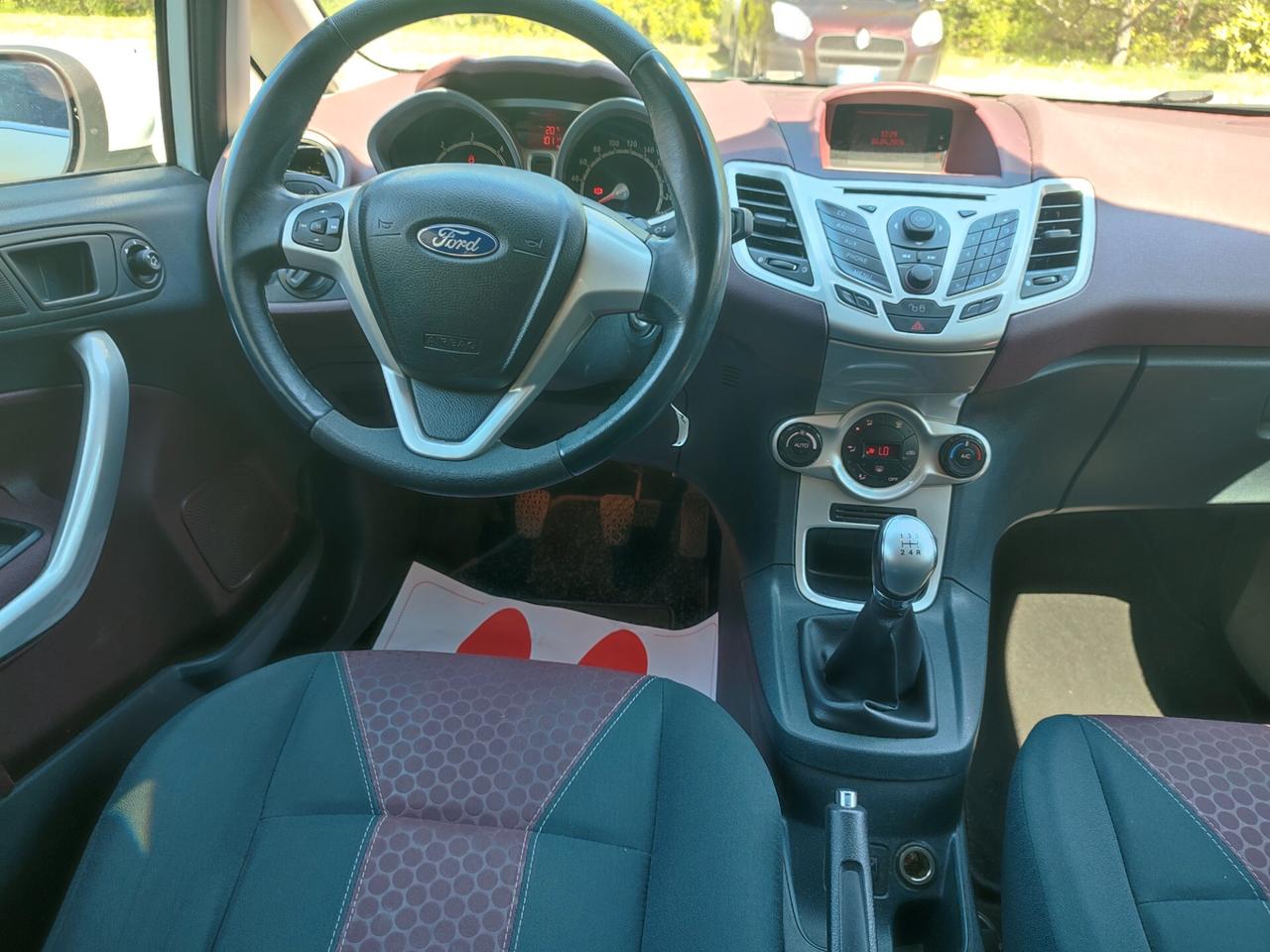 FORD FIESTA 2010 1.4DCI 50KW OK PER NEOPATENTATI