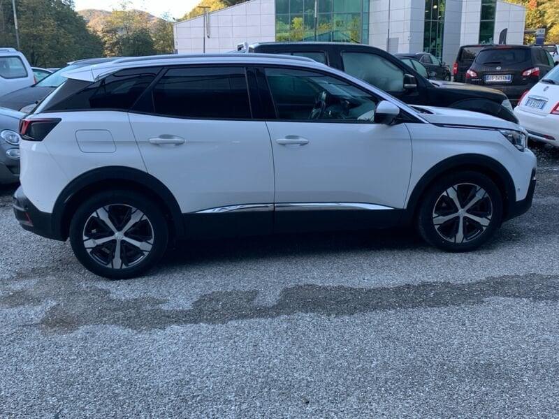 Peugeot 3008 BlueHDi 130 S&S Allure