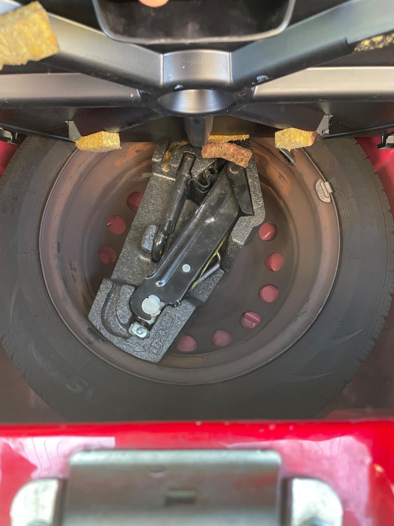 Citroen C1 1.0 5 porte airdream Pulp neopat