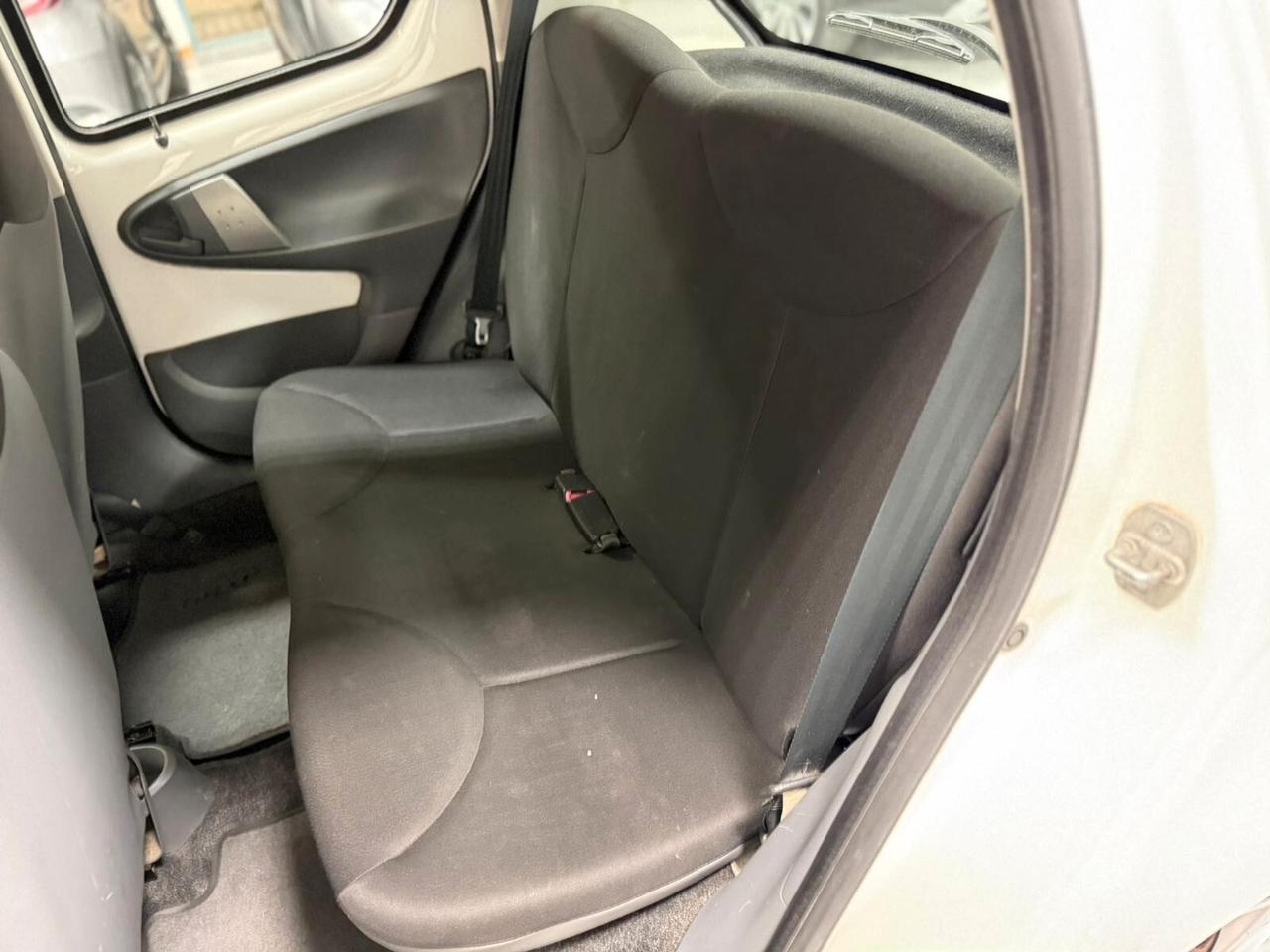 Toyota Aygo 1.0B X NEOPATENTATI 2010