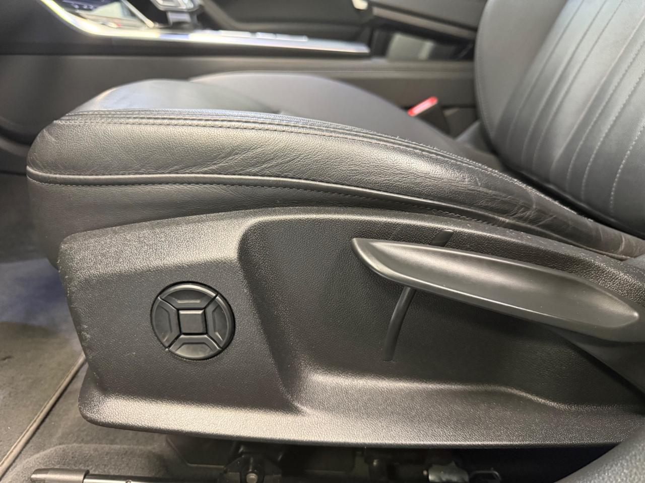 Audi A6 Avant 40 2.0 TDI S tronic Business Design