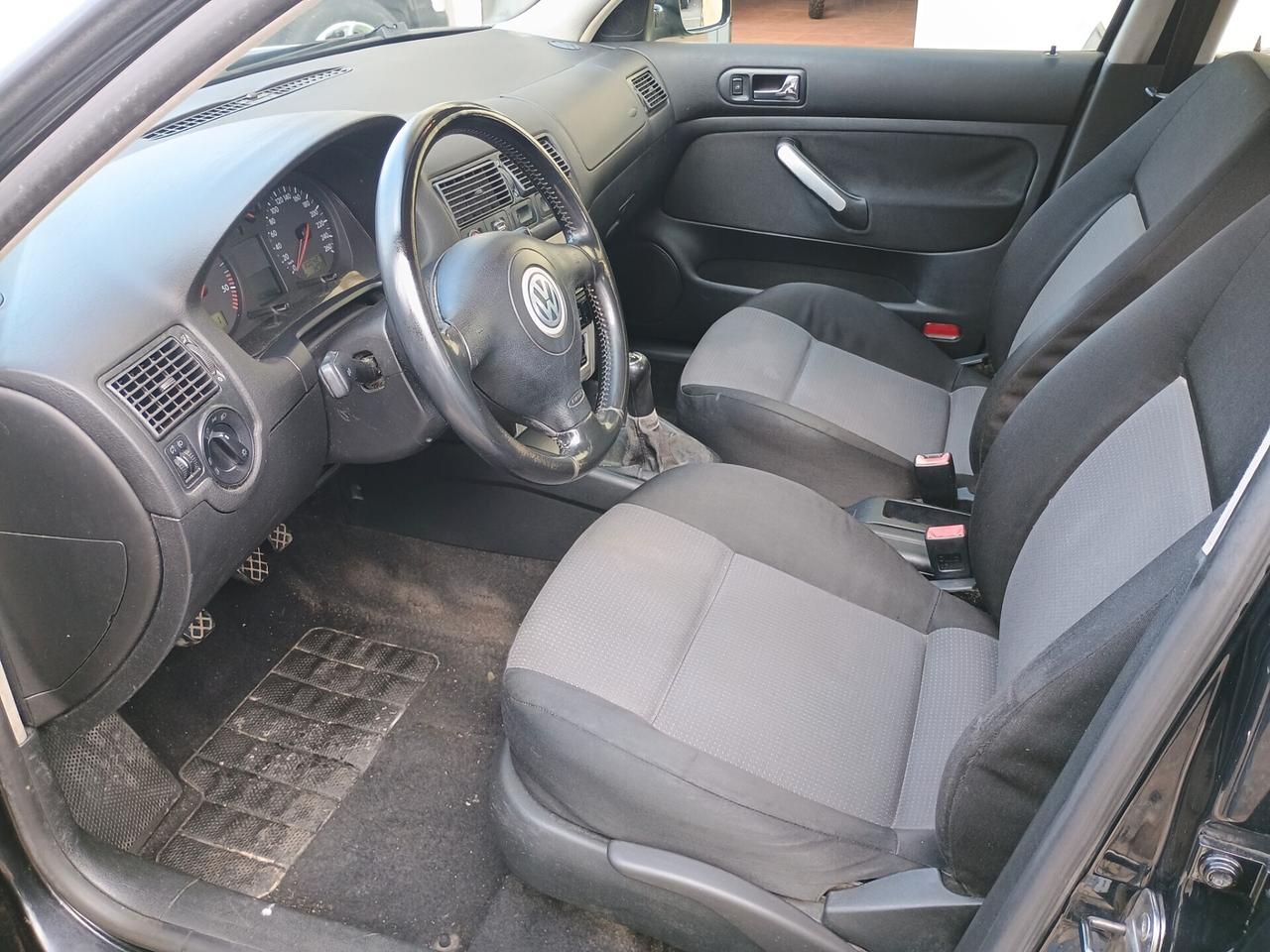 Volkswagen Golf 1.9 TDI/101 CV cat 3p. Time