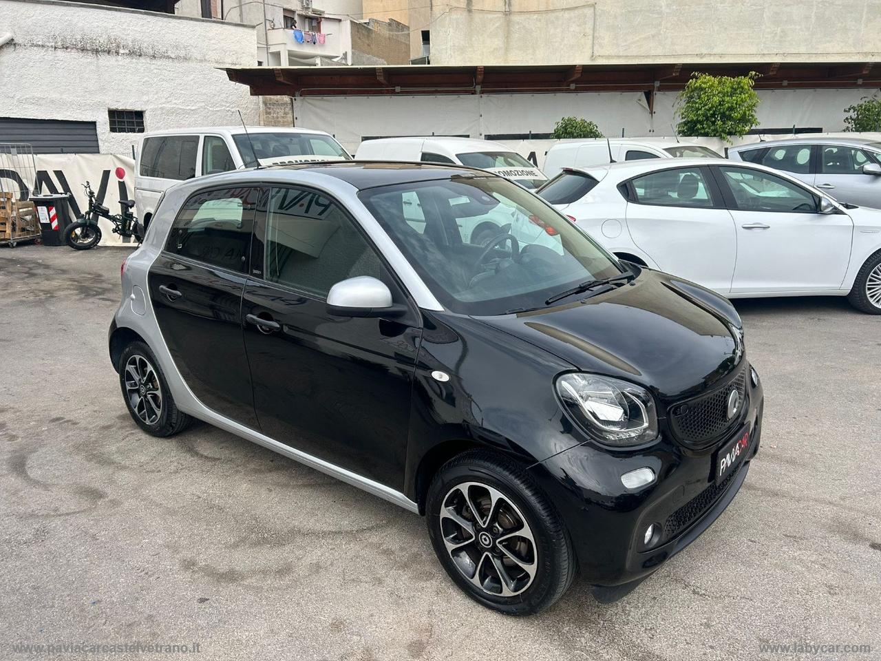 SMART forfour 70 1.0 Passion