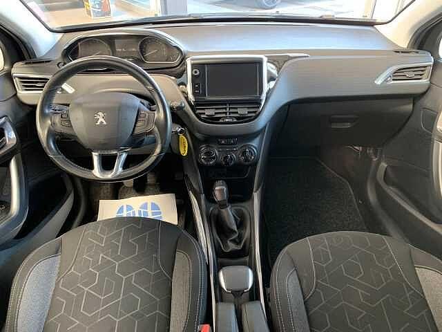 Peugeot 2008 BlueHDi 100 Active