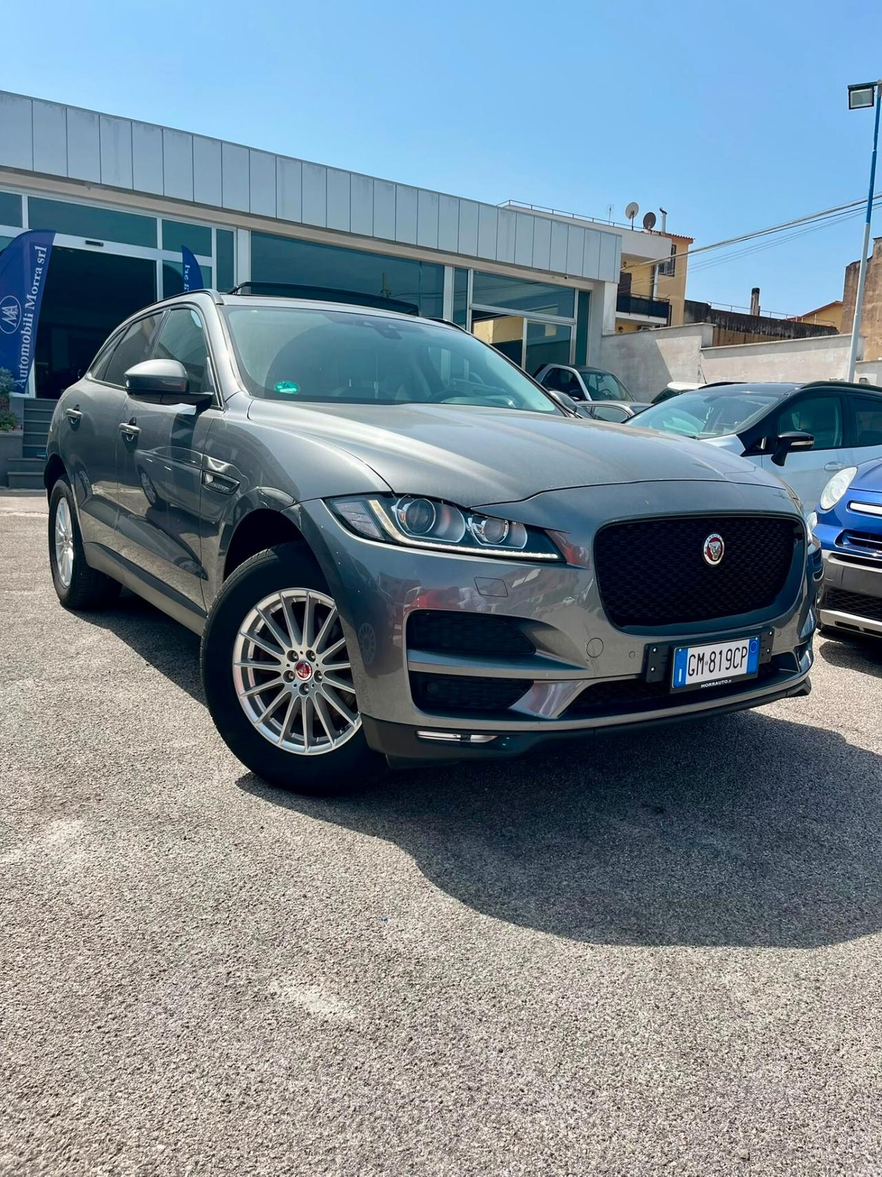 Jaguar F-Pace 2.0 D 180 CV AWD Portfolio