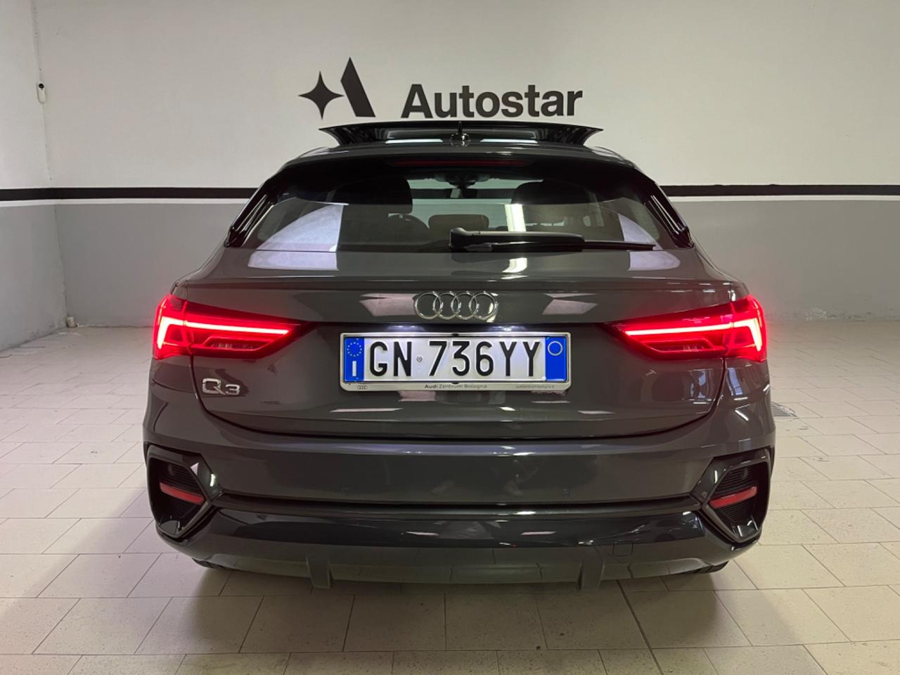 Audi Q3 SPB 35 TDI S tronic 2023 *tetto apribile