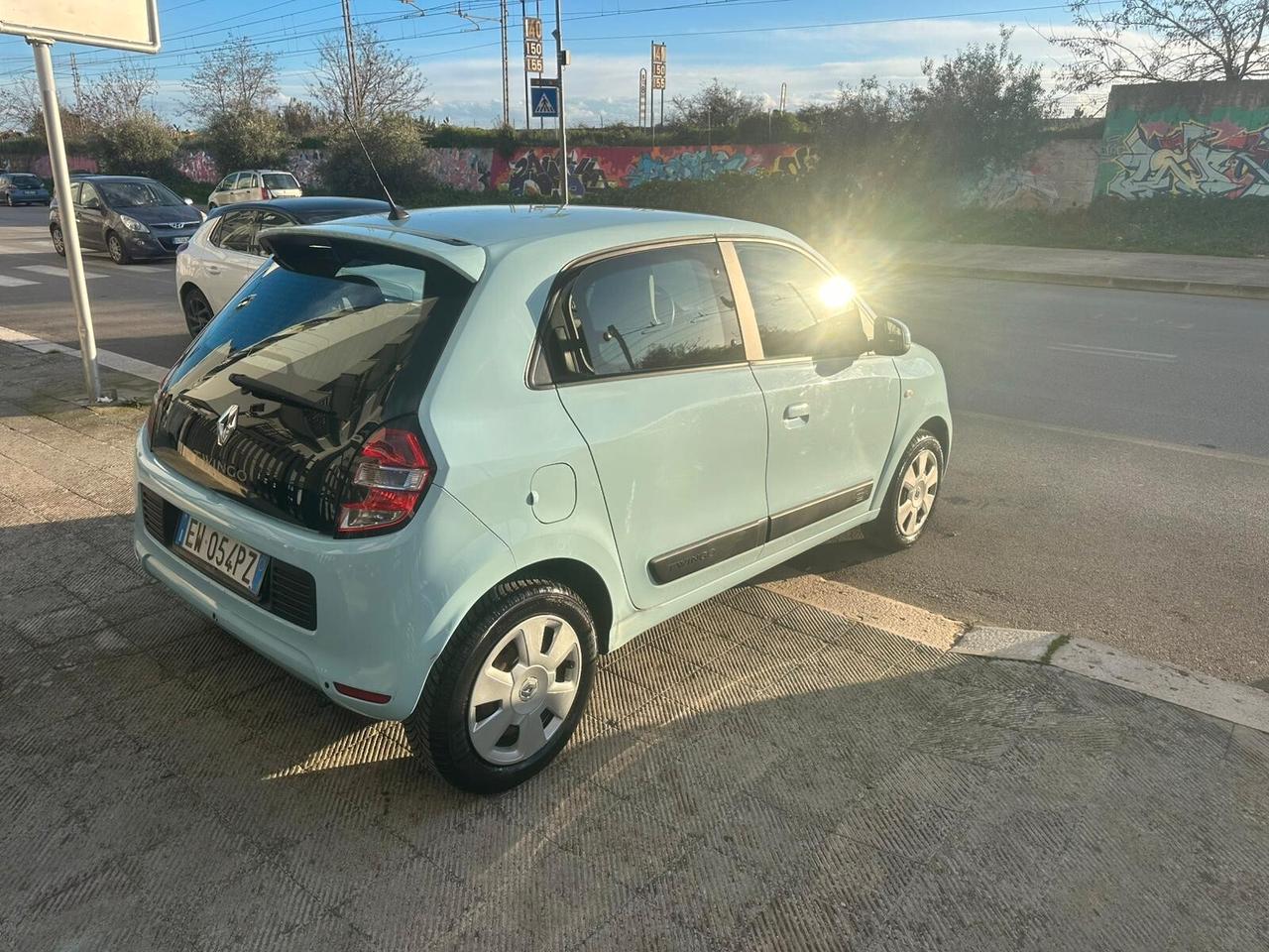 Renault Twingo 1.0 SCe Live