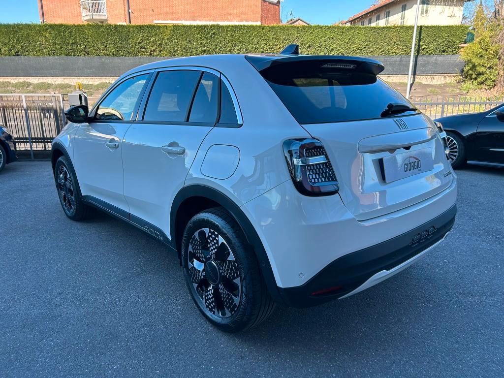 Fiat 600 1.2 hybrid La Prima II 110cv auto