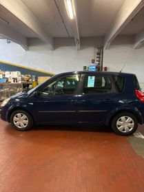 Renault Scenic Scénic 1.6 16V GPL