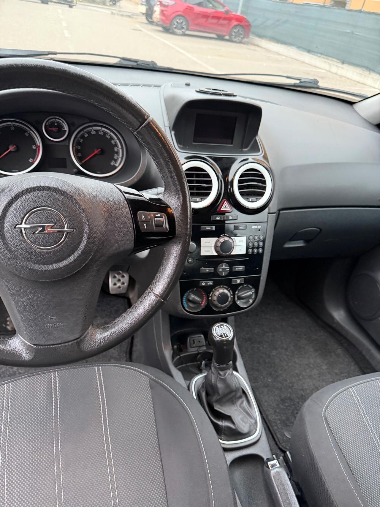 Opel Corsa 1.3 cdti - NEOPATENTATI - 12 MESI DI GARANZIA -