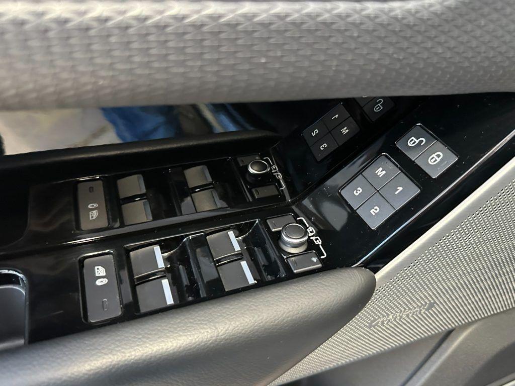 Land Rover Range Rover Velar 3.0 V6 SD6 300 CV R-Dynamic SE-21"-Adaptive Cruise