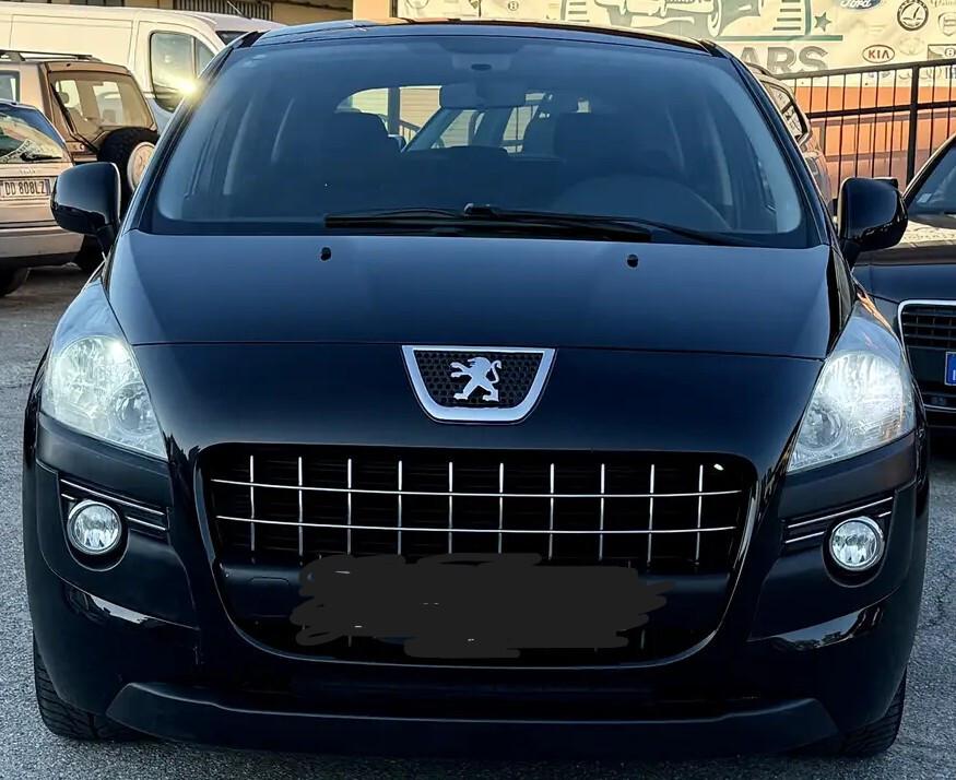 Peugeot 3008 1.6 HDi 112CV cambio robotizzato Tecno