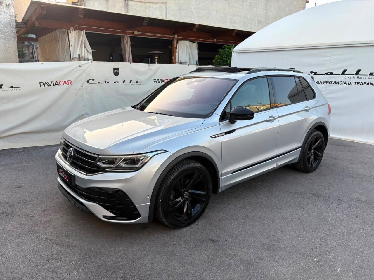 VOLKSWAGEN Tiguan 2.0 TDI 150CV SCR DSG R-Line