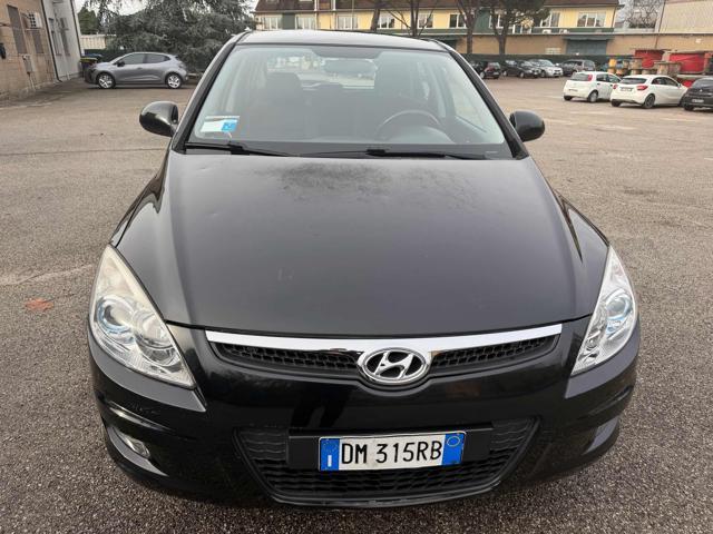HYUNDAI i30 1.4 16V 109CV 5p.senza nessun lavoro da fare
