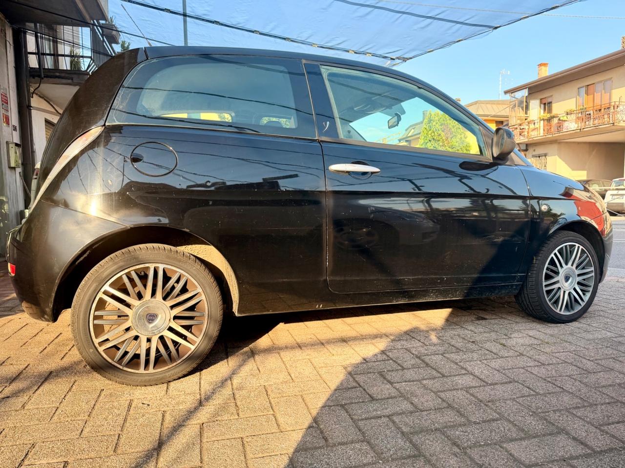 Lancia Ypsilon 1.2 Versus