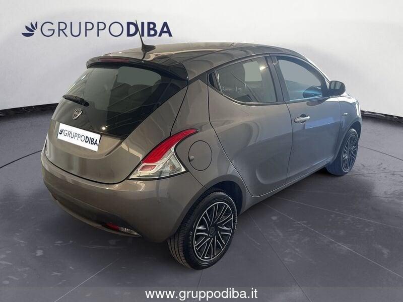 Lancia Ypsilon III 2021 1.0 firefly hybrid Gold s&s 70cv 5p.ti