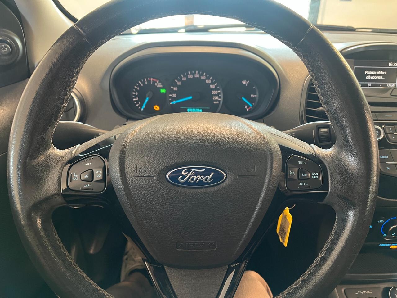 Ford Ka 1.2 Ti-VCT 85 CV Ultimate Color