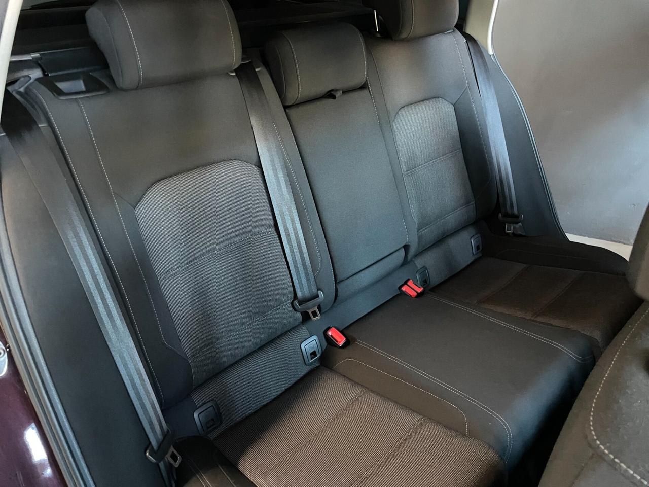 Volkswagen Passat Variant 1.6 TDI 120CV Business