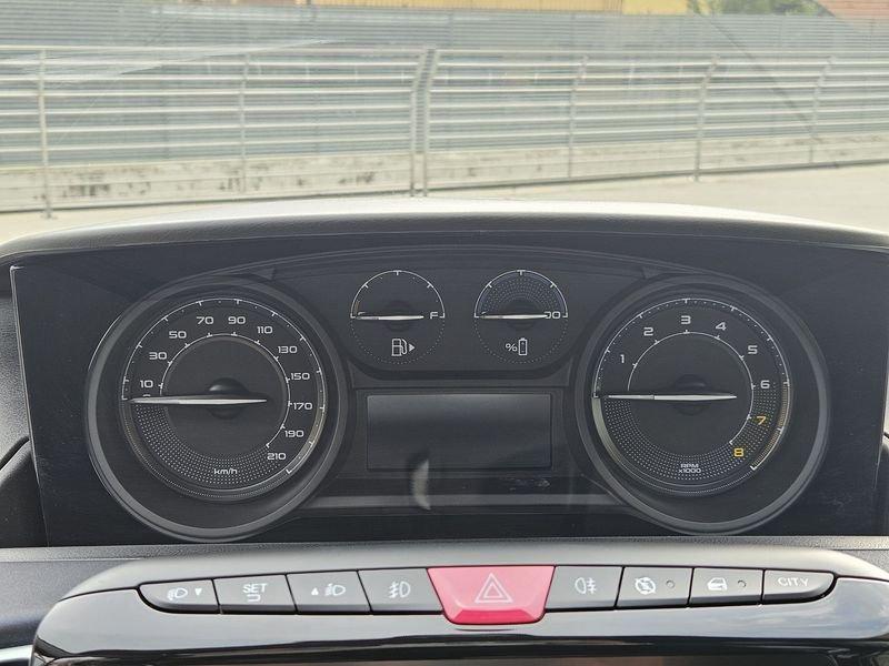 Lancia Ypsilon 1.0 FireFly 5 porte S&S Hybryd Gold con BONUS EASY GO'
