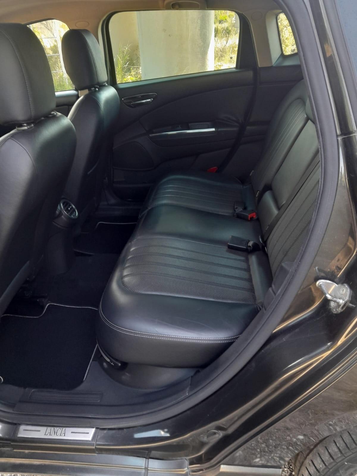 Lancia Delta 1.6 MJT full full op