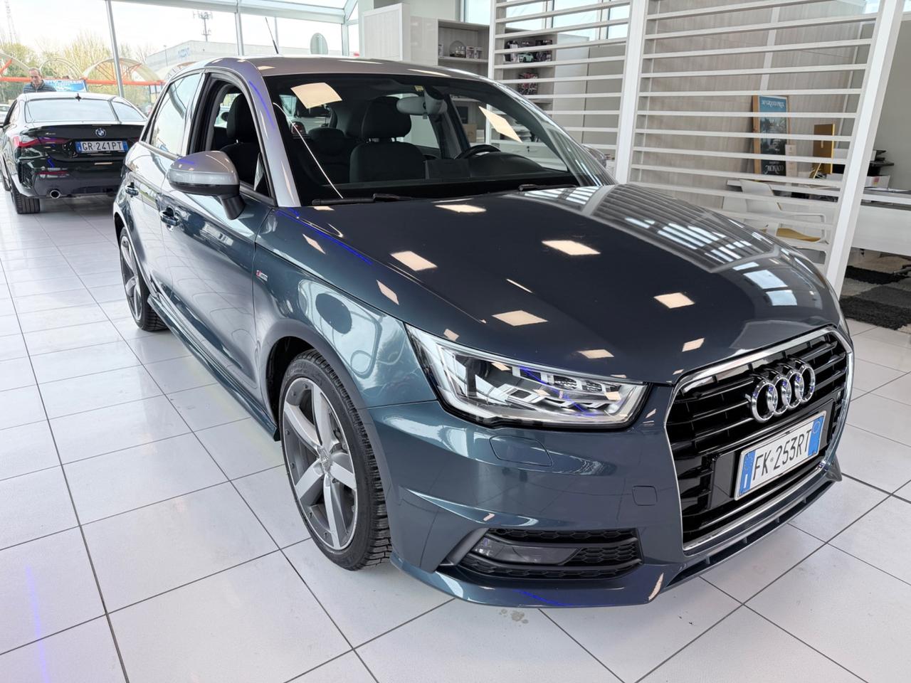 Audi A1 SPB 1.0 TFSI ultra S tronic Admired