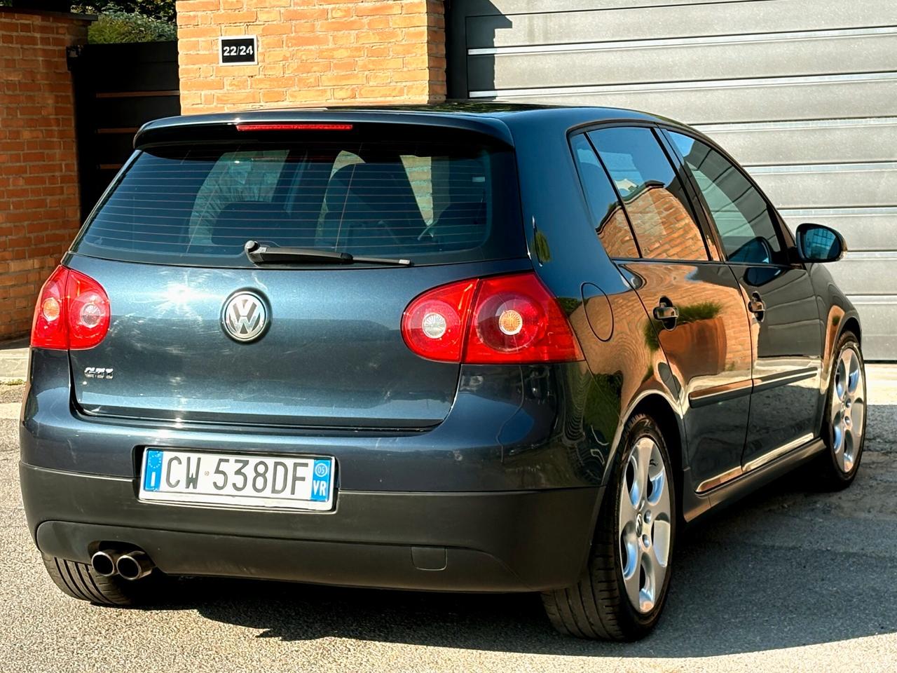 VW GOLF V 2.0 GTI aut. 200cv-Int.Scozzesi-2005