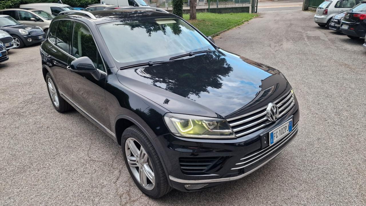 Volkswagen Touareg 3.0 TDI 204 CV tiptronic BlueMo