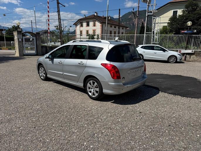 Peugeot 308 1.6 HDi 110CV SW Ciel Sportium