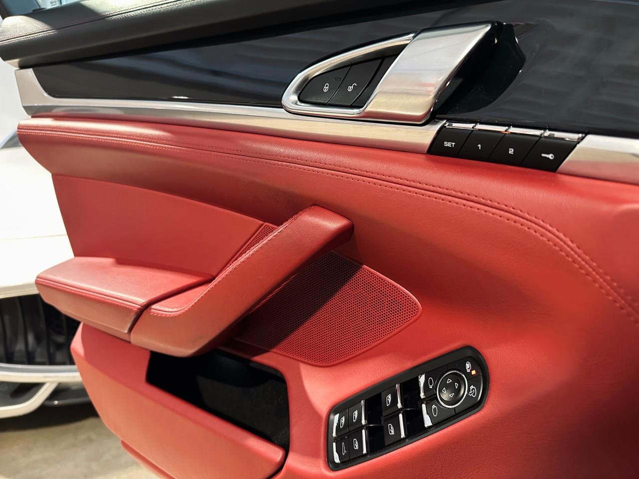 Porsche Panamera 4 PDK-INTERNO ROSSO-RETROCAMERA