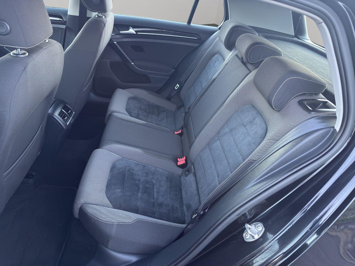 VOLKSWAGEN - Golf - 1.6 TDI 105cv 5p. Highline BlueMotion Technology