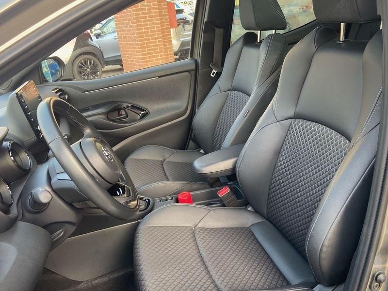 Toyota Yaris Yaris 1.5 Hybrid 5 porte Lounge
