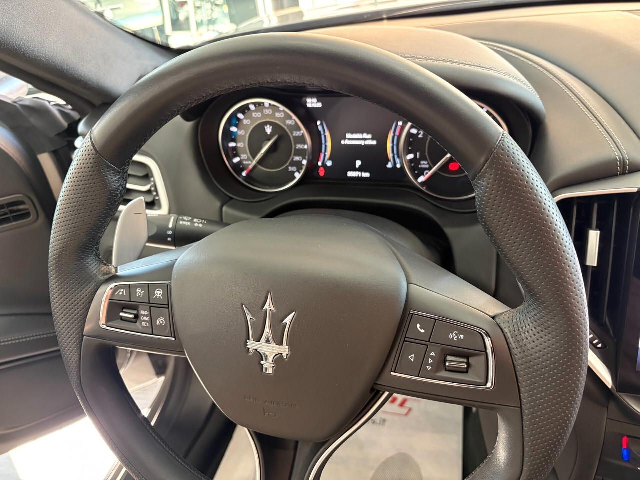 Maserati Ghibli 3.0 V6 Modena 350cv RWD auto ITALIANA