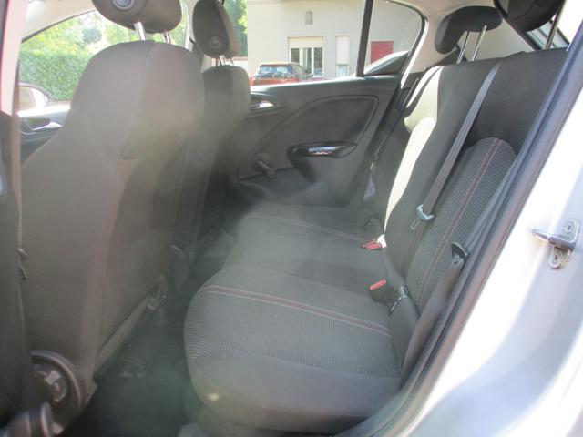 OPEL Corsa 1.2 5 porte Black Edition