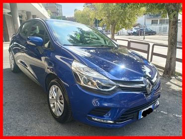 RENAULT CLIO BENZINA-GPL NEOPATENTATI RATE PERMUTE