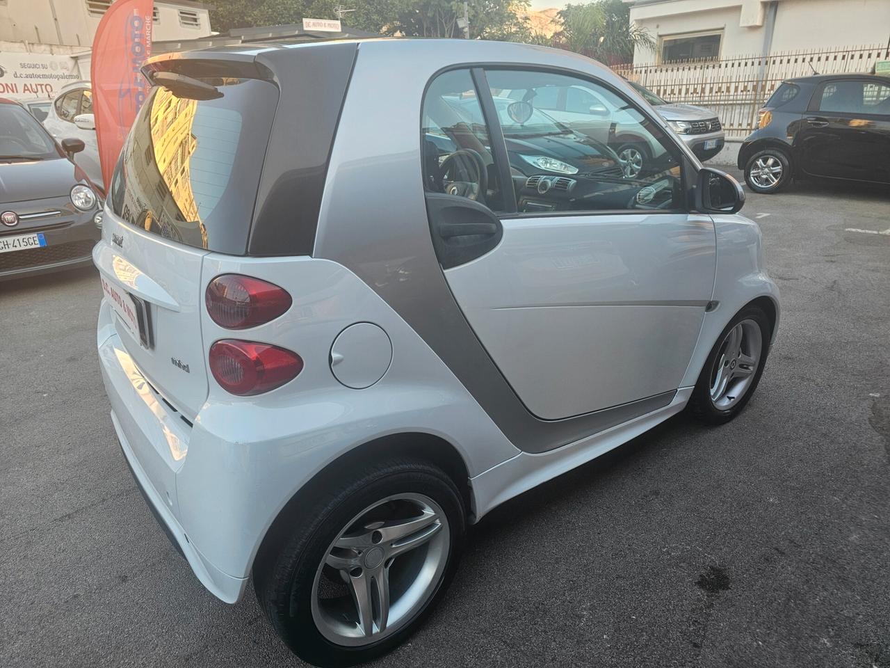 Smart ForTwo 1000 52 kW MHD 71CV.Passion.2013