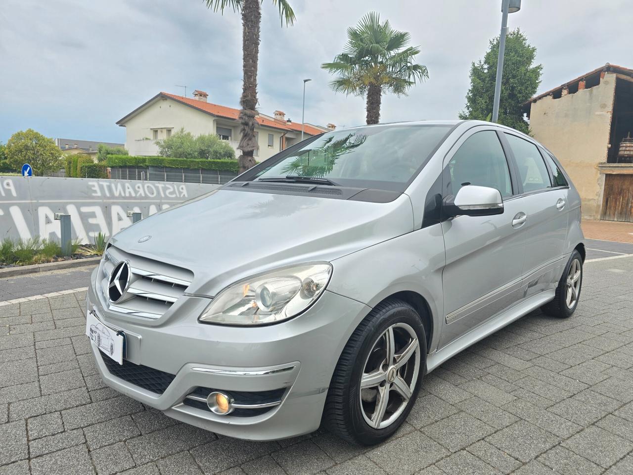Mercedes-B 200 CDI 140cv 7Marce Sport Automatico