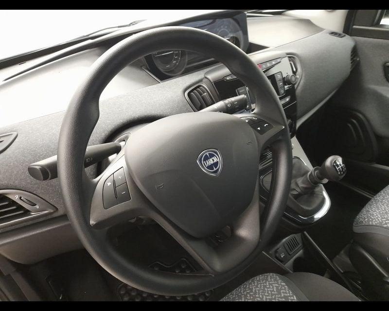 Lancia Ypsilon III 2021 1.0 firefly hybrid Silver s&s 70cv 5p.ti