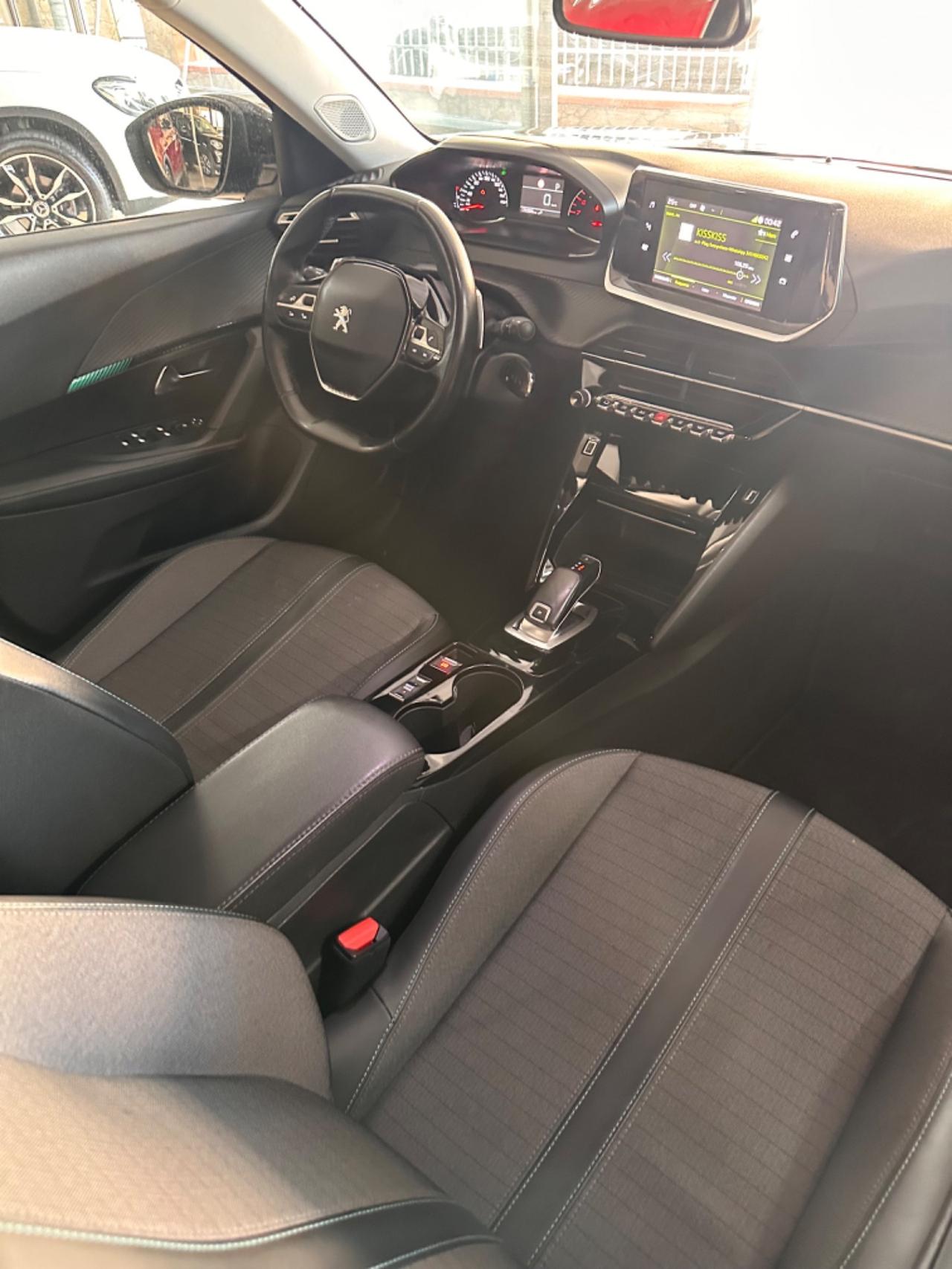 Peugeot 2008 BlueHDi 130 S&S EAT8 Allure 2022