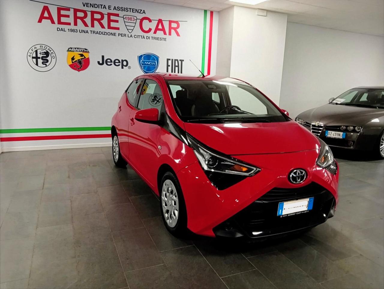 Toyota Aygo 1.0 VVT-i 72 CV 5 porte x-play